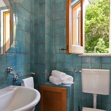 Villa Rocca By Posarellivillas *